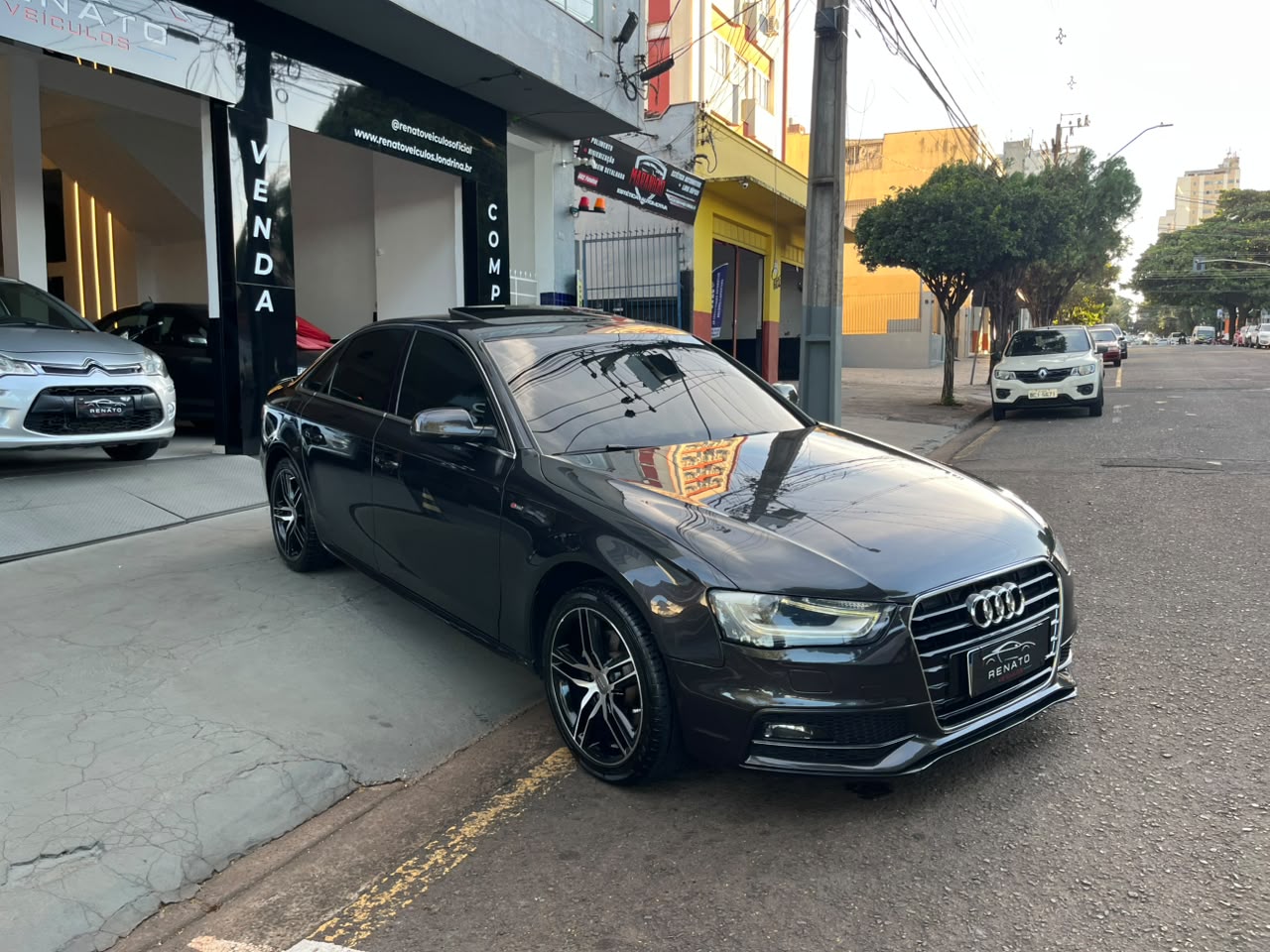 Audi A4 S Line 1.8 TFSI - foto 5