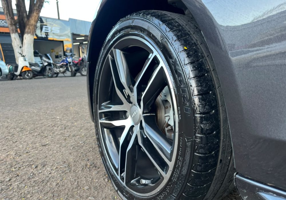 Audi A4 S Line 1.8 TFSI - foto 16